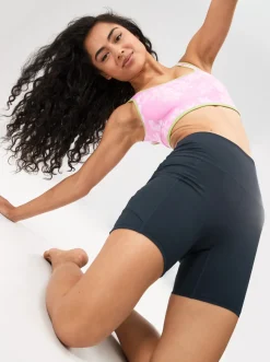 Heart Into It - Funktionelle Shorts Fur Frauen><noscript><img width=